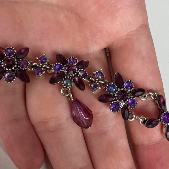 BUNDLE 6 ITEMS FOR 20$  🤯 INSANE DEAL 🤯 - Picture 2 of 4